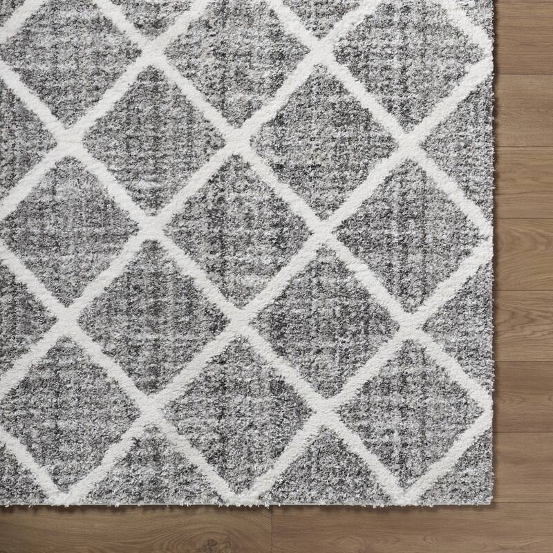 Livabliss Honour Global Area Rug