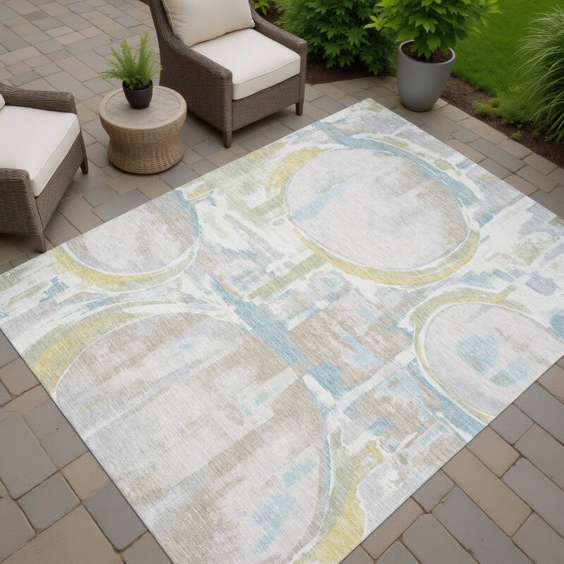 Machine Washable Indoor/ Outdoor Modern Erie Chantille Rug