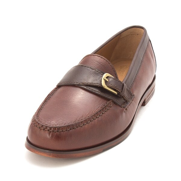 pinch buckle loafer