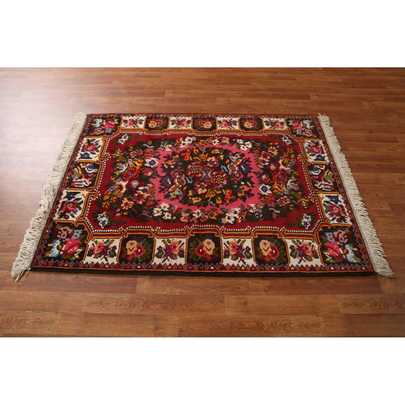 Hand Knotted Oriental 100% Wool Carpet Traditional Floral Pink Bakhtiari Area Rug - 4' 10'' X 3' 6''