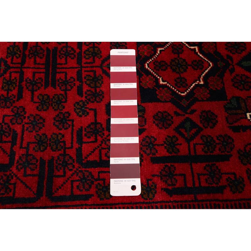 ECARPETGALLERY Hand-knotted Finest Khal Mohammadi Red Wool Rug - 4'11 x 6'9
