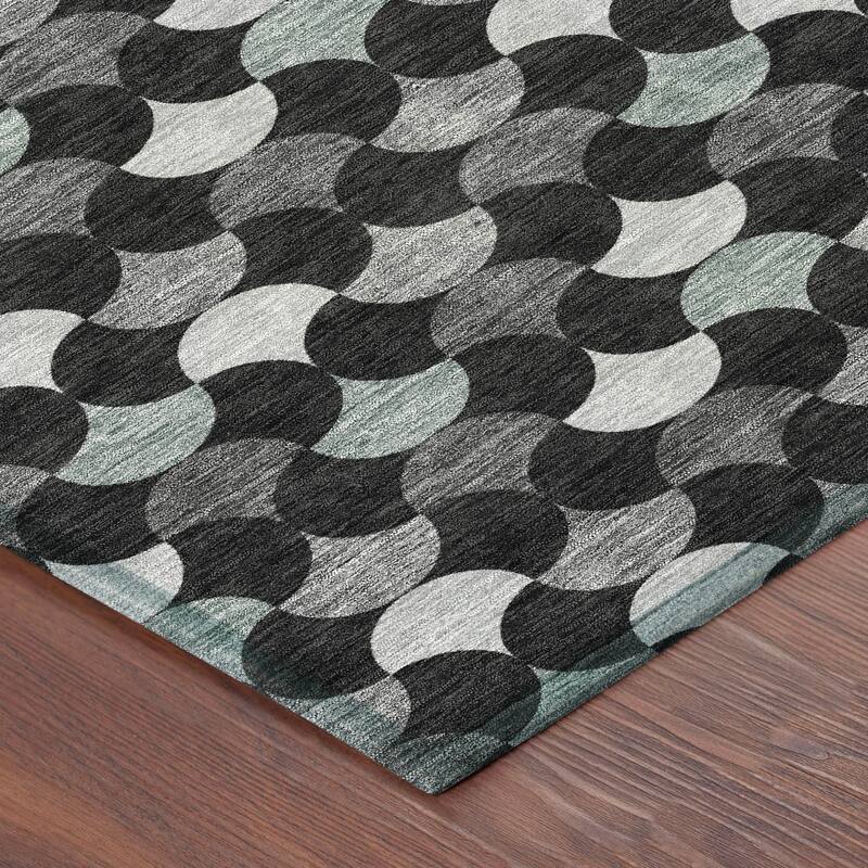 Machine Washable Indoor/ Outdoor Modern Osage Chantille Rug