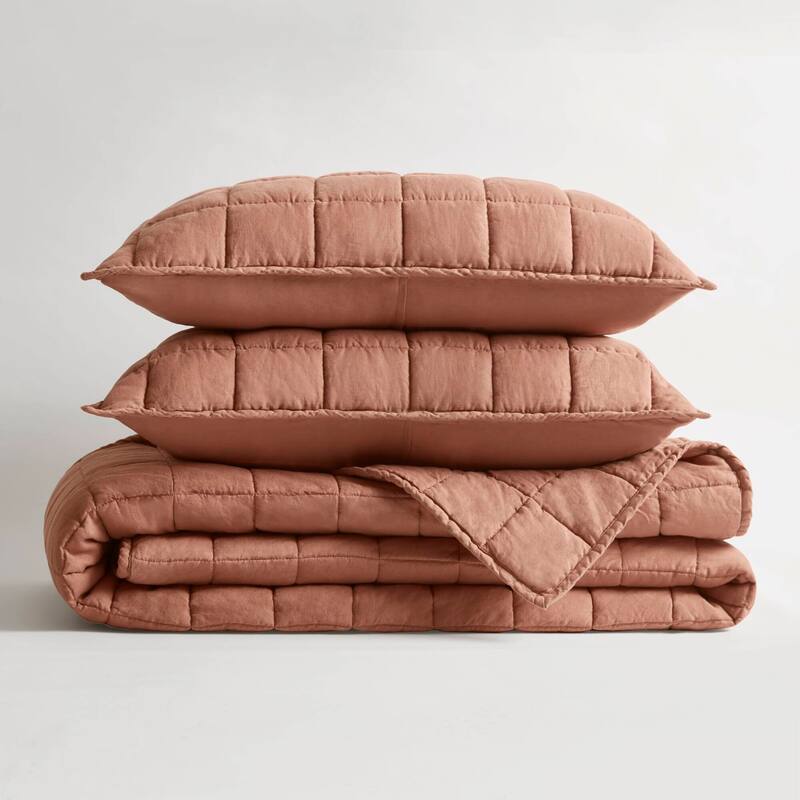 Harbor House French Flax Linen Garment Washed Quilt Set