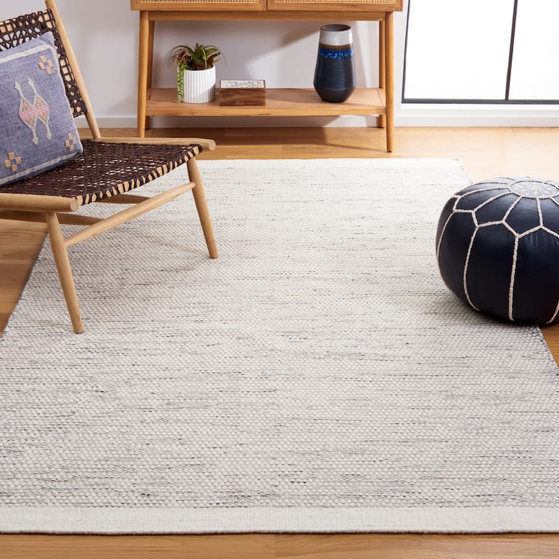 SAFAVIEH Handmade Vermont Raimonda Wool Rug - 8' x 10' - Ivory/Black - Rectangle