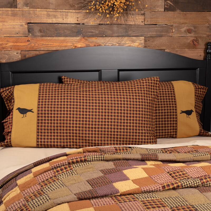 Heritage Farms Crow Pillow Case Set