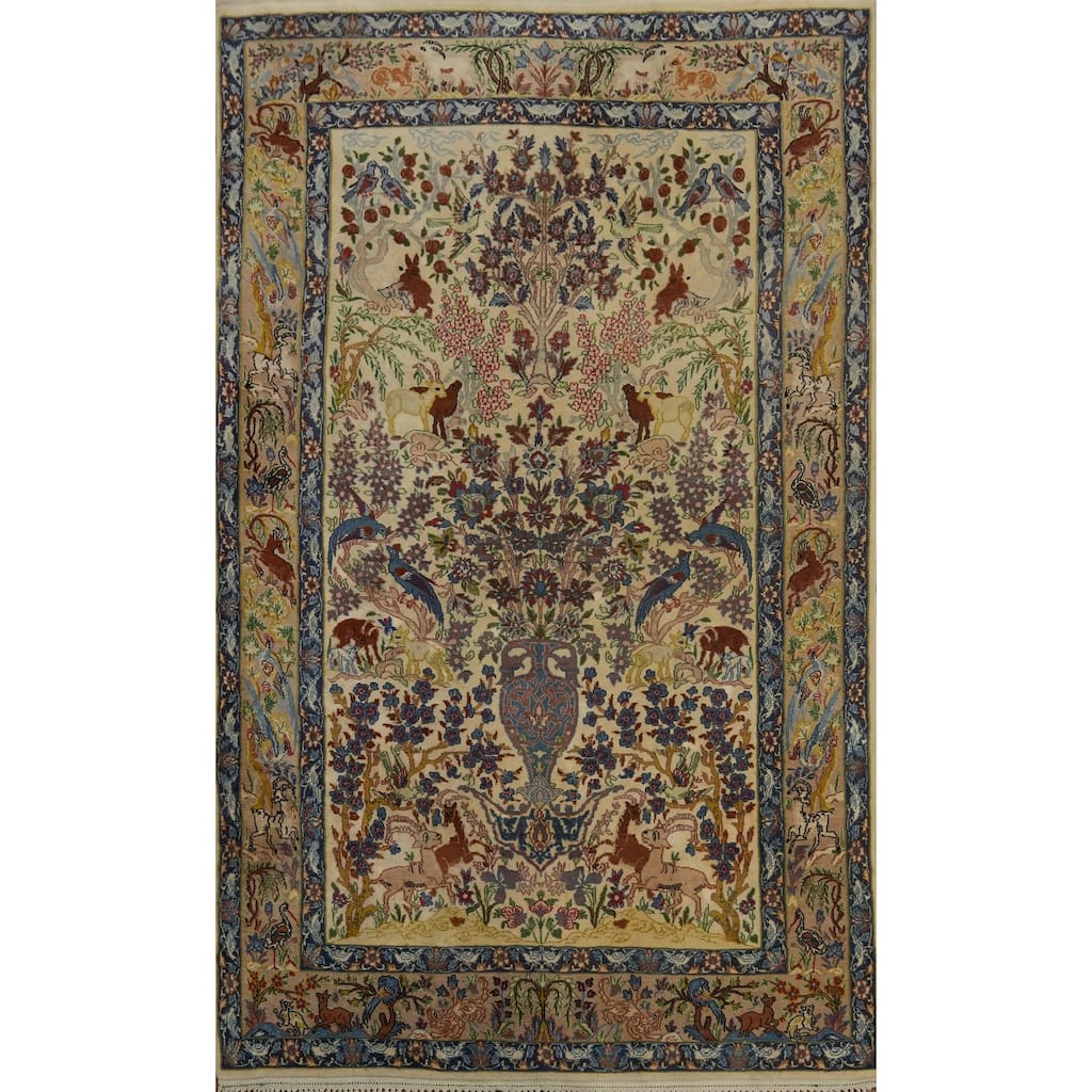 Hand Knotted Oriental 100% Wool Carpet Traditional Floral Beige & Ivories Isfahan Area Rug - 5' 6'' X 3' 6''