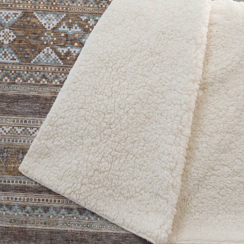 Premium Machine Washable Boho Moroccan Sherpa Throw Blanket