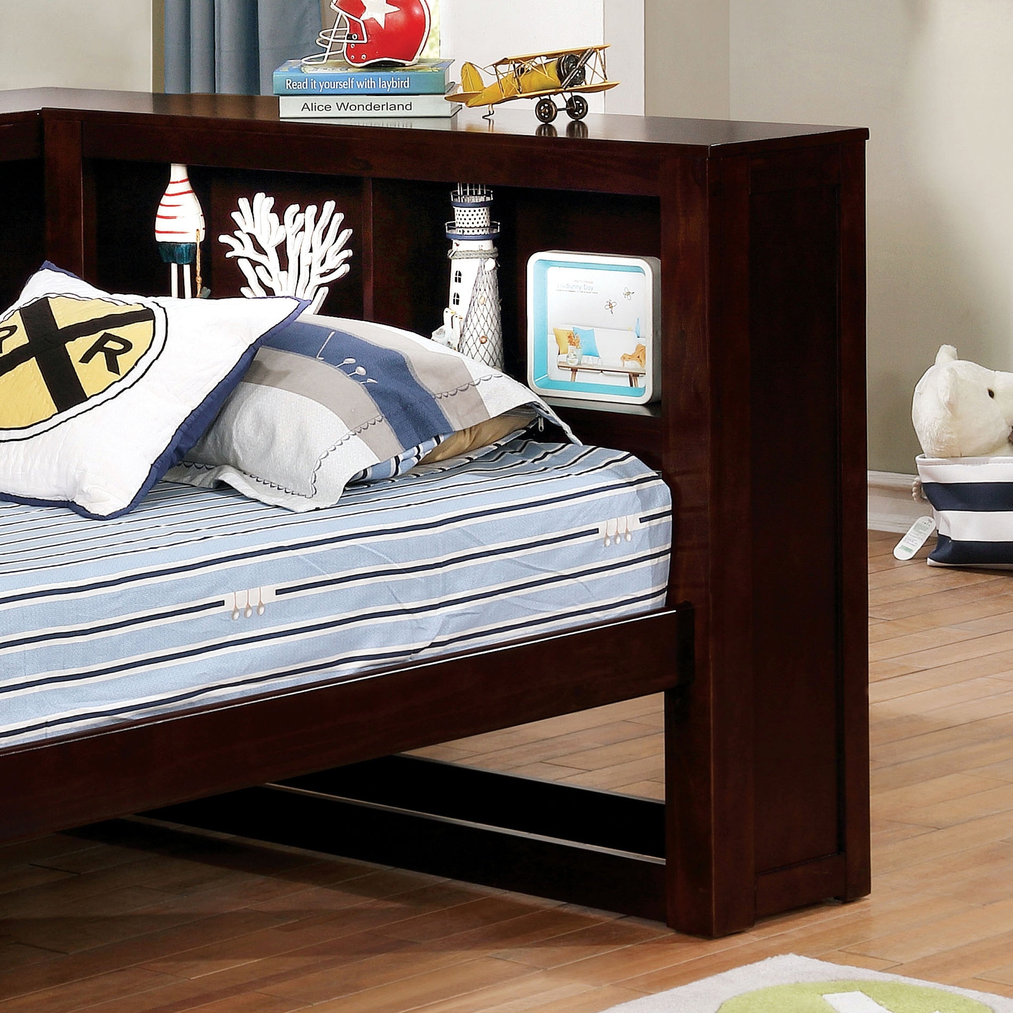Copper Grove Lozova Corner Bookcase Daybed Overstock 25324469 White Twin