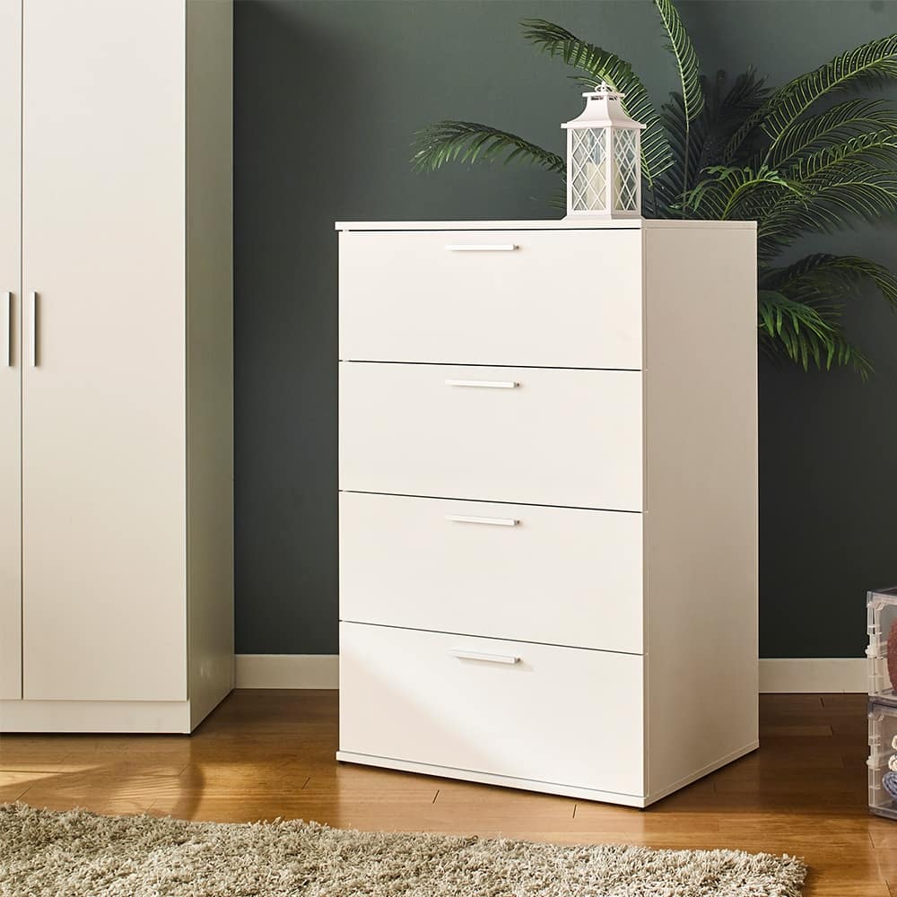 Oliver Farmhouse Four-Drawer Jumbo Chest