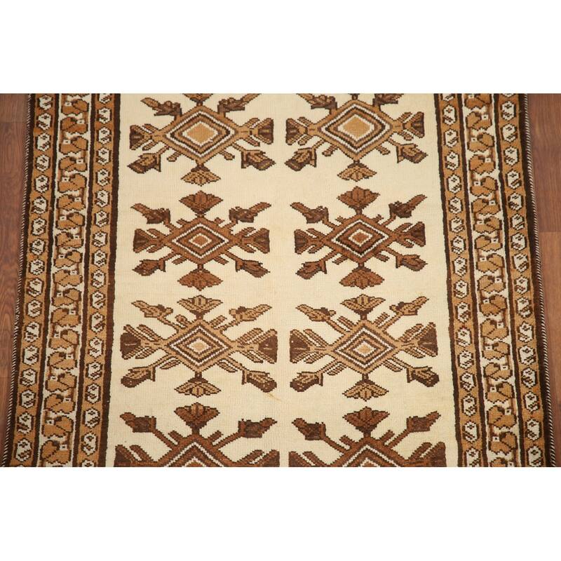 Hand Knotted Oriental 100% Wool Carpet Traditional Geometric Beige & Ivories Balouch Runner Rug - 6' 8'' X 3' 4''