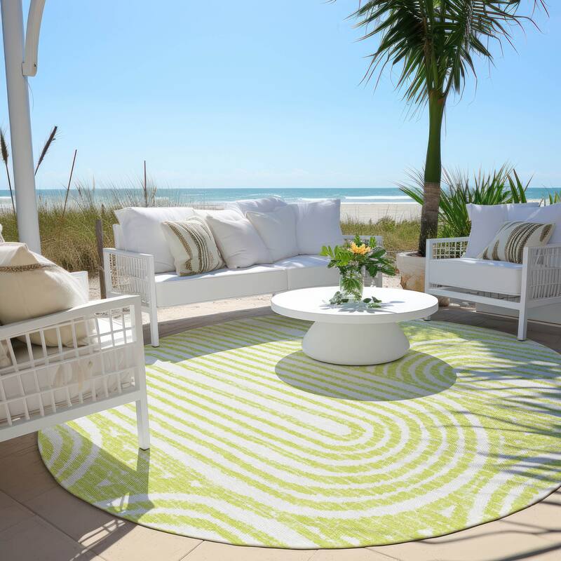 Machine Washable Indoor/ Outdoor Modern Vibes Chantille Rug
