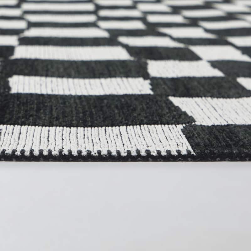 Straker Abstract Checkered Indoor/Outdoor Area Rug