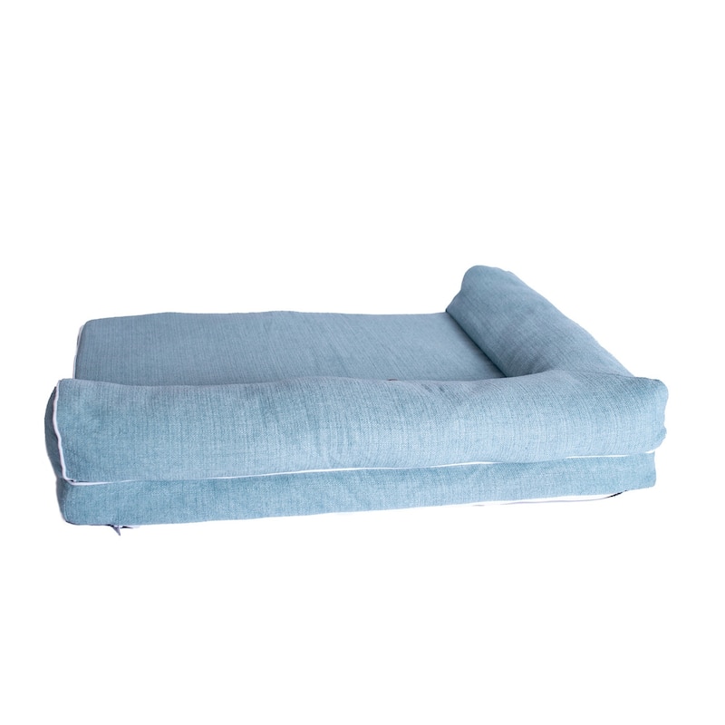 Medium Bolstered Pet Bed Cushion With Poly Fill Cushion, SoothIng Blue - 31" x 23" x 7"