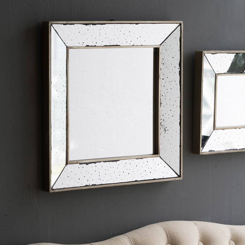 Traditional Distressed Wall Decor Accent Mirror - Silver