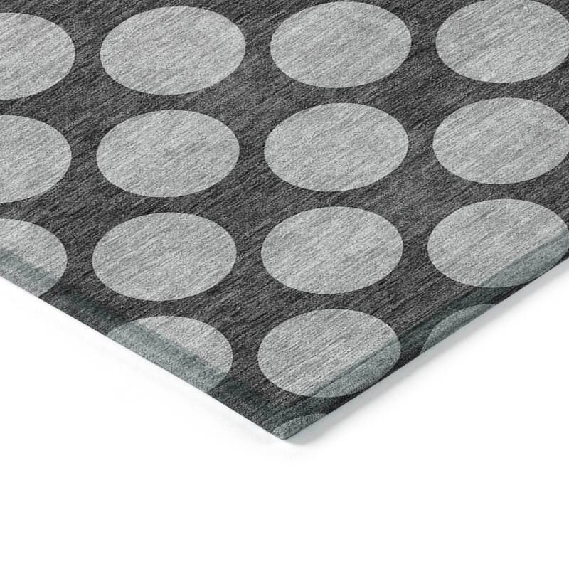 Machine Washable Indoor/ Outdoor Polka Dots Chantille Rug