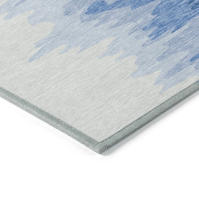 Machine Washable Indoor/ Outdoor Brushstrokes Ombre Chantille Rug