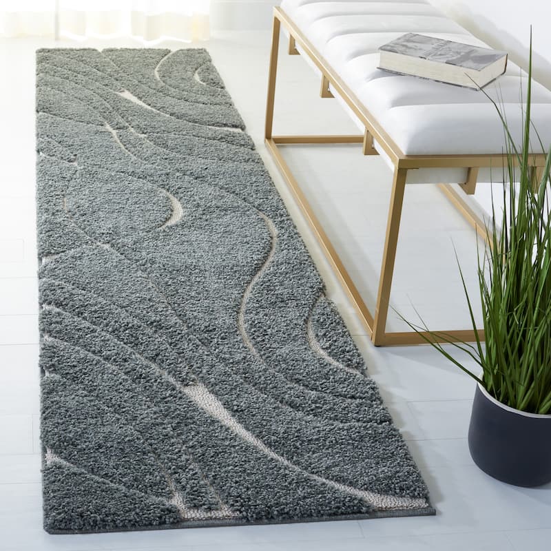 SAFAVIEH Florida Shag Sigtraud Abstract Waves 1.2-inch Area Rug - 2'3" x 9'  Runner - Sage/Ivory