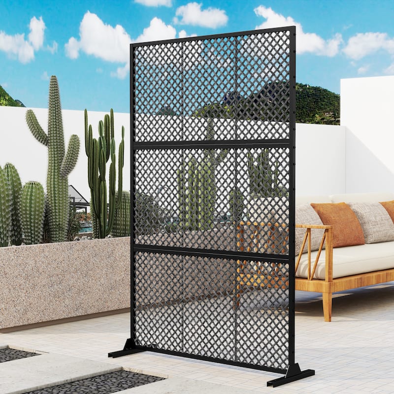 Outdoor Free Standing Metal Privacy Screen