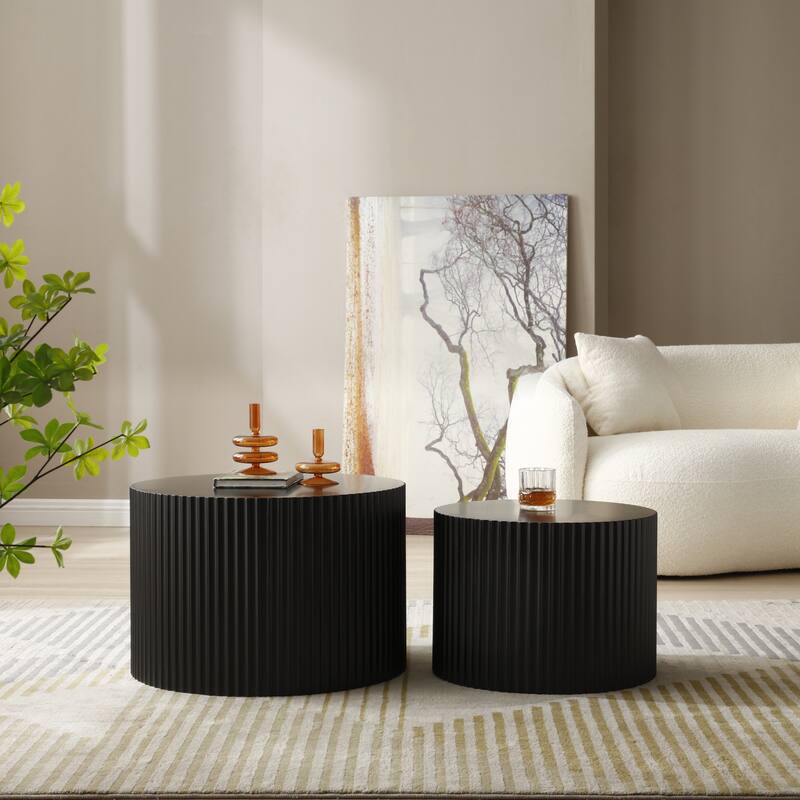 Modern Farmhouse Round Accent Nesting Side Coffee Table Set (Set of 2)