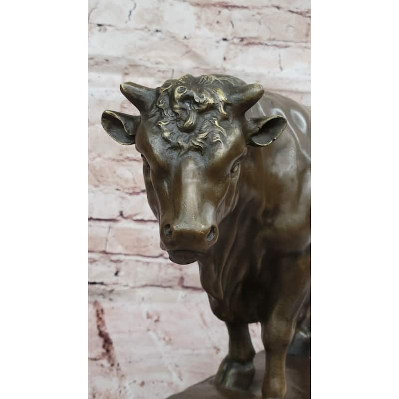 Sturdy Bronze Imitative Bull Statue On Marble Base – Powerful Animal Sculpture With Realistic Detail