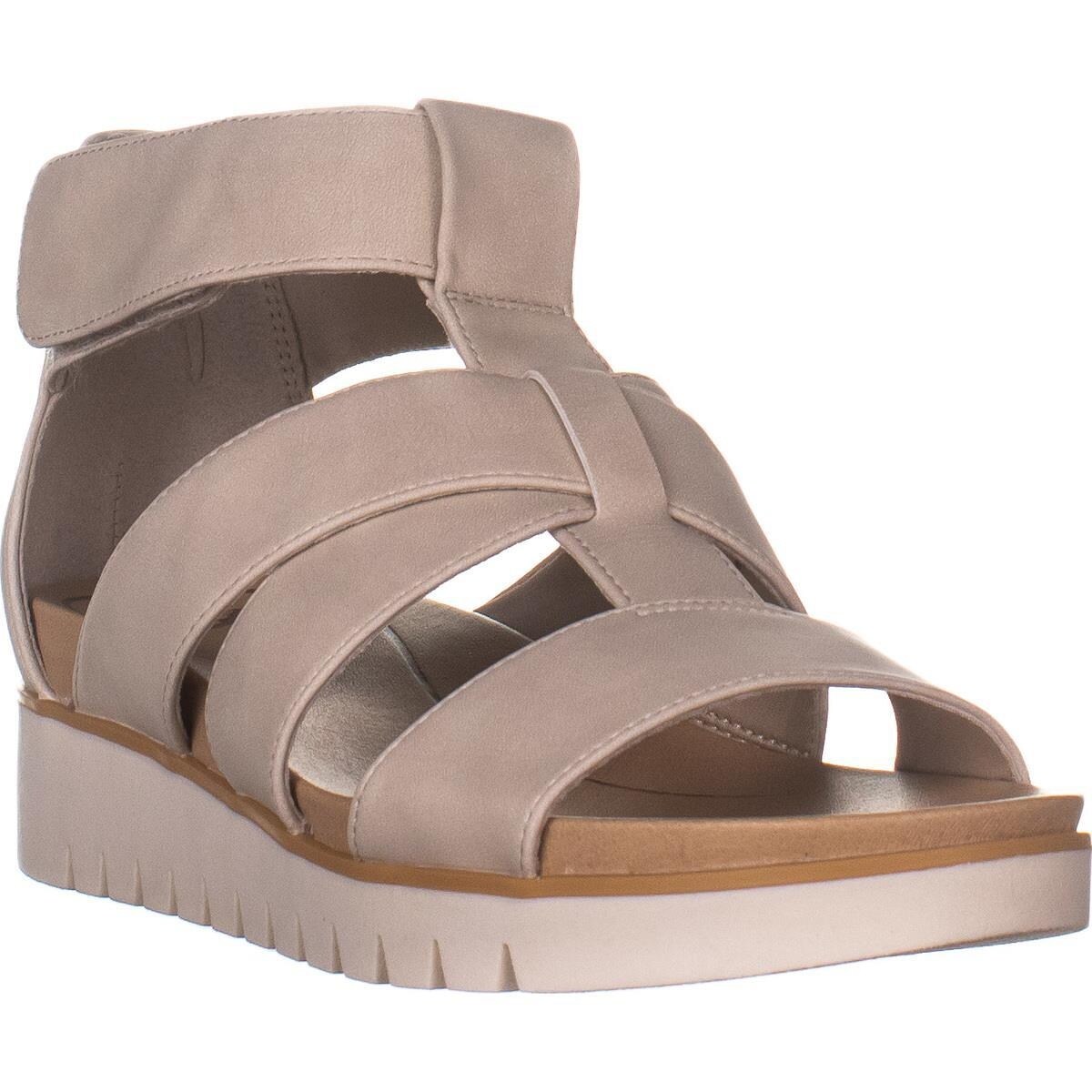 dr scholl's got this sandal