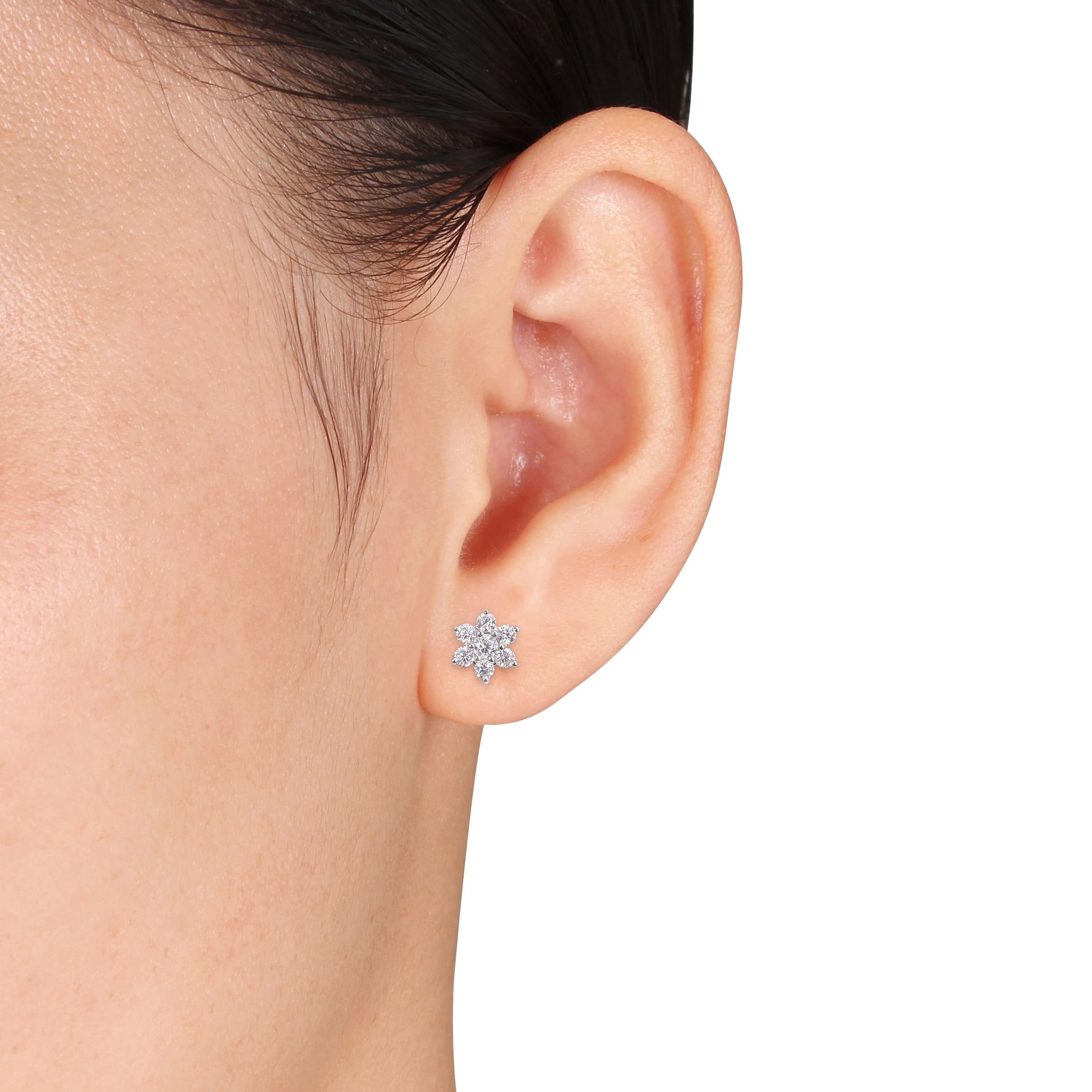 Moissanite by miadora shop