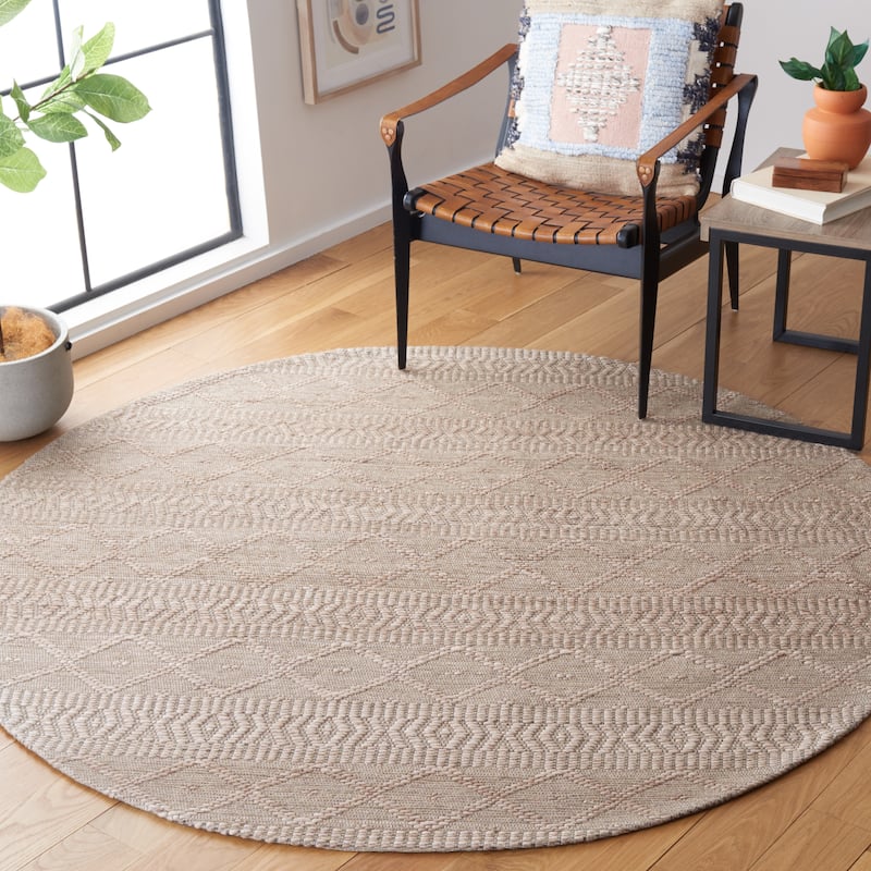 SAFAVIEH Handmade Marbella Venerina Modern & Contemporary Wool Rug - 6' Round - Natural/Beige