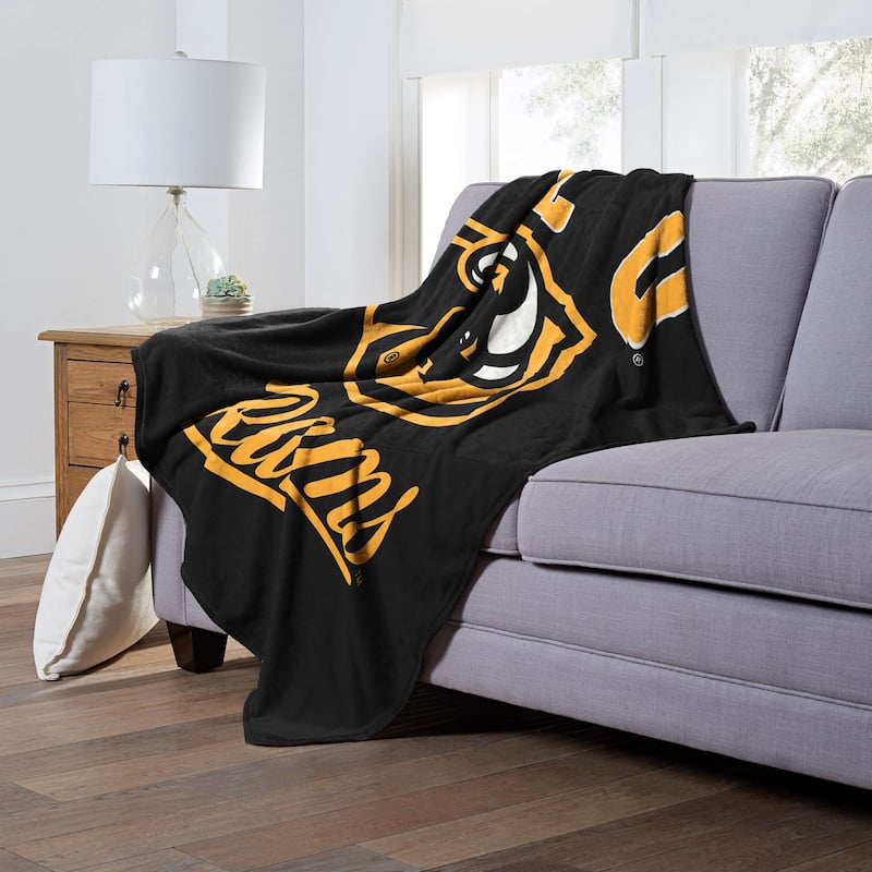 NCAA Atlantic 10 Alumni Silk Touch Throw Blanket