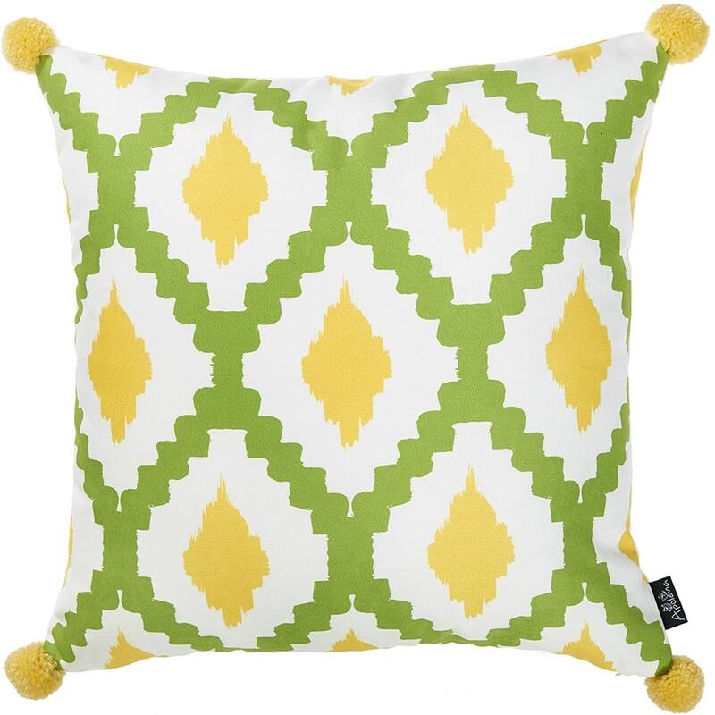 HomeRoots 18" Yellow and White Throw Pillow Cover