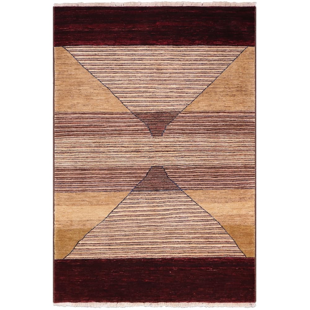 Chic hourglass Echo Gabbeh Hand Knotted Wool Area Rug