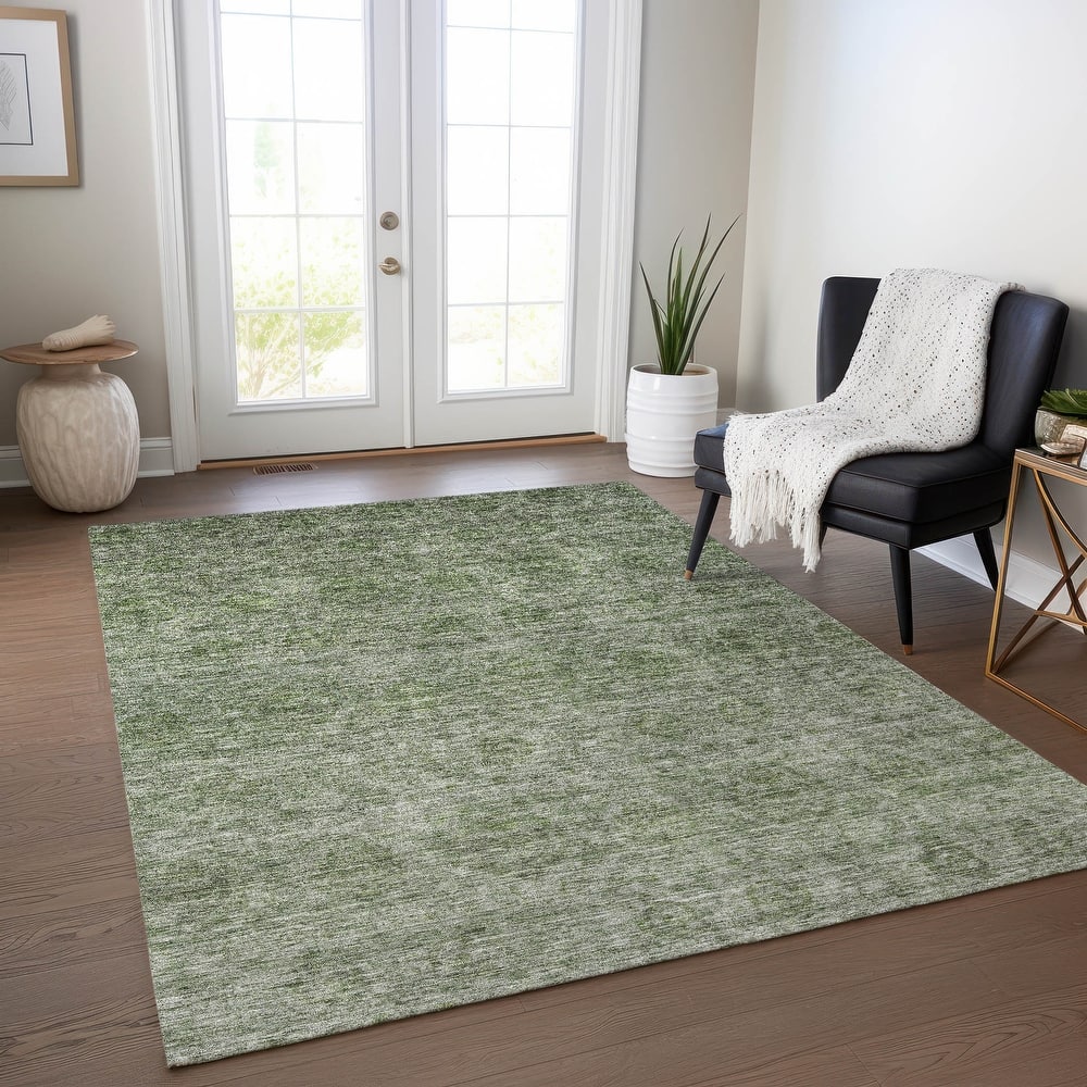 Machine Washable Indoor/ Outdoor Ombre Damask Chantille Rug