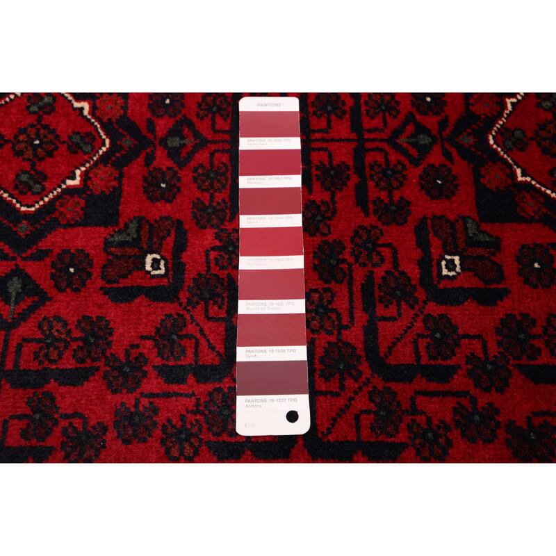 ECARPETGALLERY Hand-knotted Finest Khal Mohammadi Red Wool Rug - 4'11 x 6'9