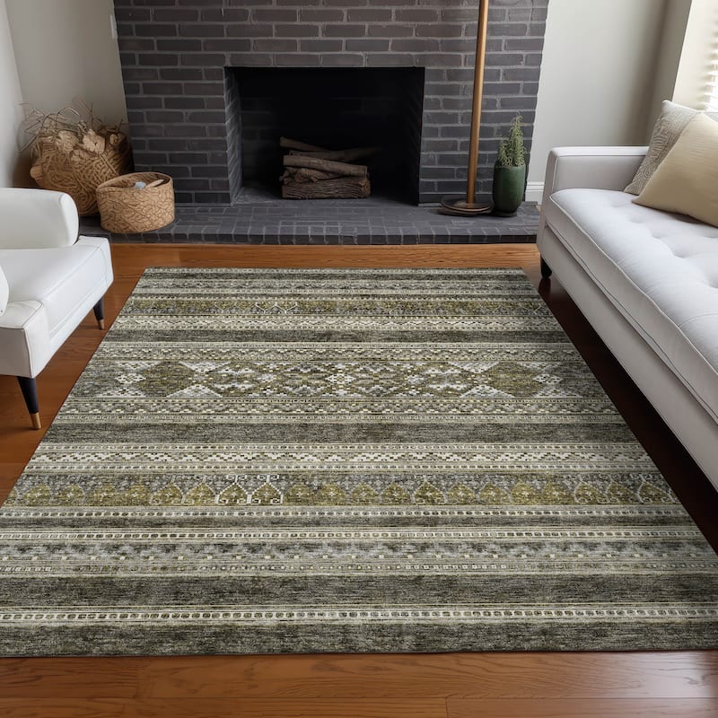 Machine Washable Indoor/ Outdoor Chantille Boho Tribal Rug - Taupe - 2'6" x 3'10"