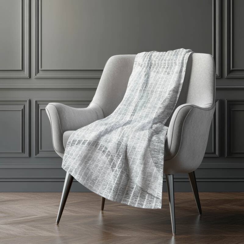 Premium Machine Washable Geo Sherpa Throw Blanket