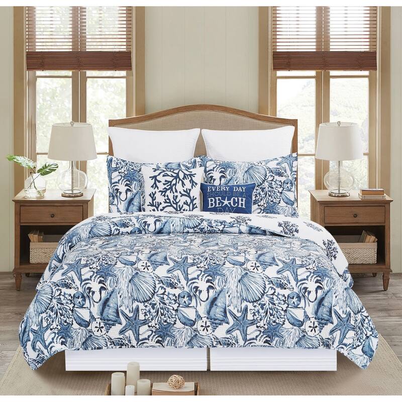 Blue Coast Shells Twin Bedspread