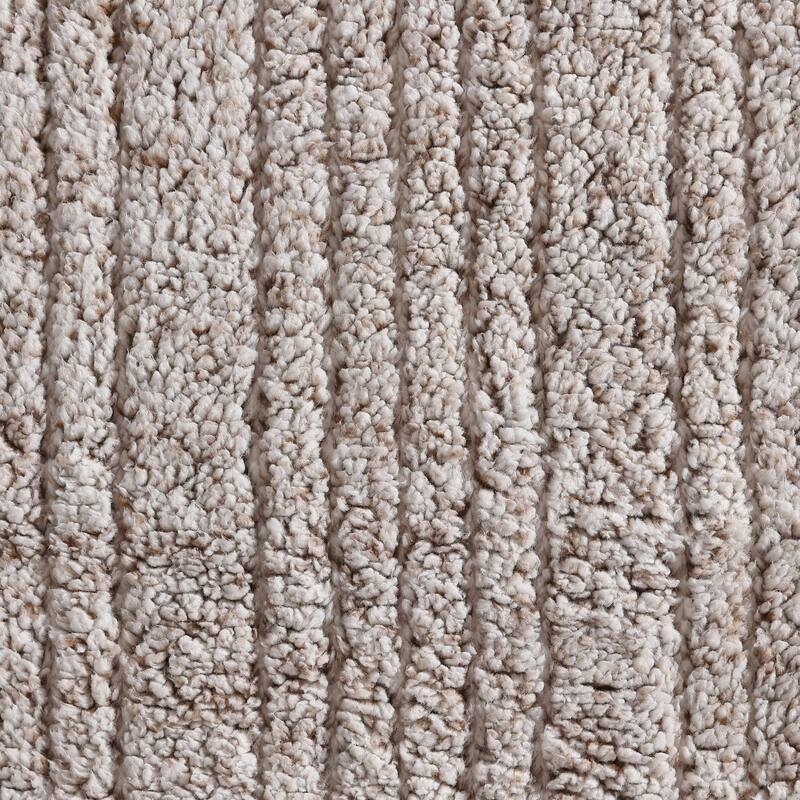 Eddie Bauer Solid Plush Heated Throw Blanket