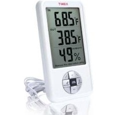 INDOOR CELSIUS AND FARENHEIGHT. OUTDOOR THERMOMETER LARGE EASY TO SEE DIGITS