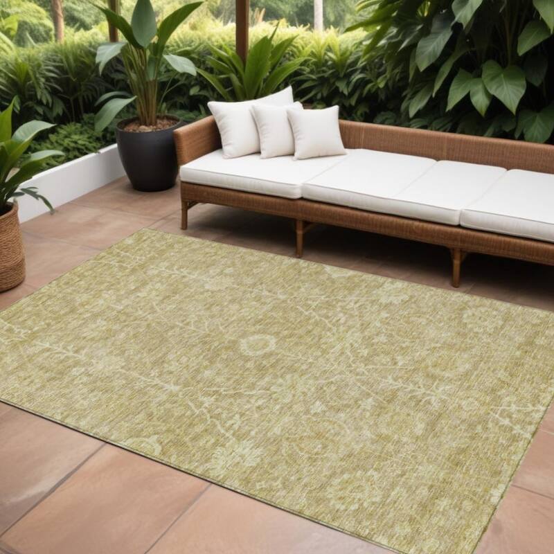 HomeRoots Floral Transitional Rectangle Outdoor Rug - 9' X 12'