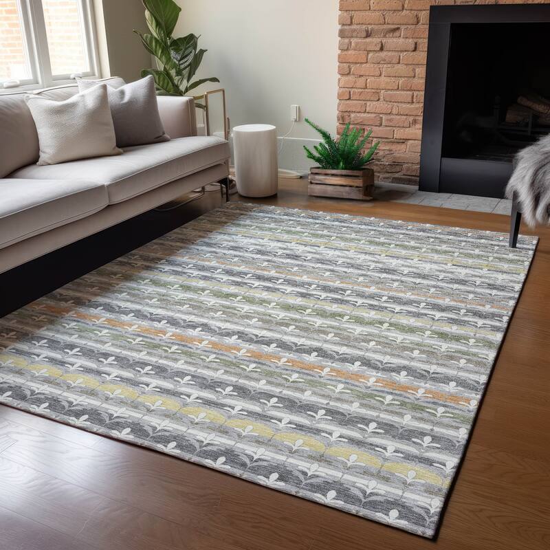 Machine Washable Indoor/ Outdoor Stripe Bramlage Chantille Rug