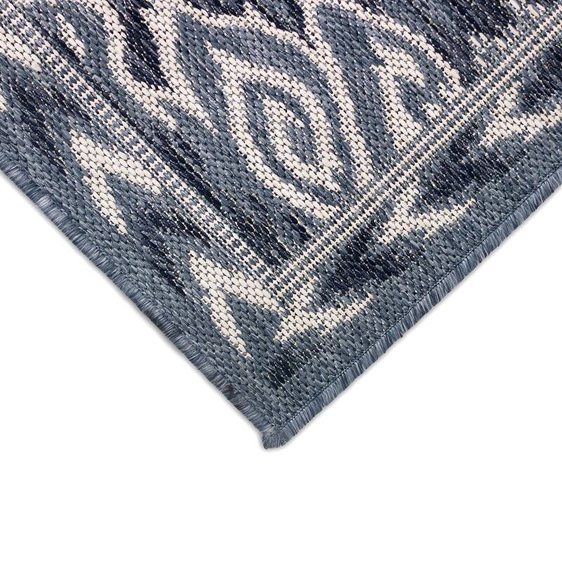 Liora Manne Malibu Ikat Indoor/Outdoor Rug