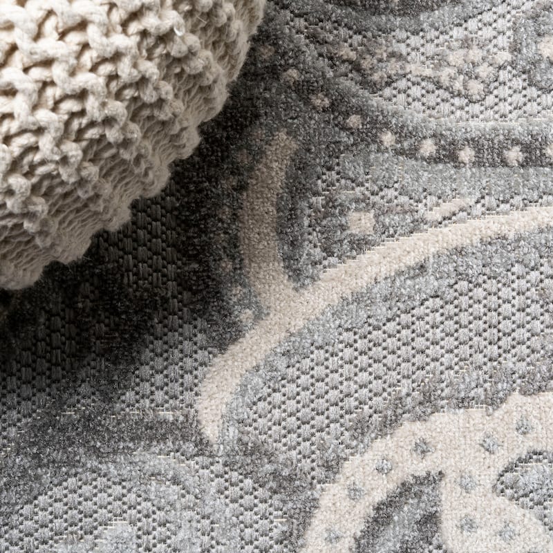 JONATHAN Y Lucena Paisley High-Low Indoor/Outdoor Area Rug