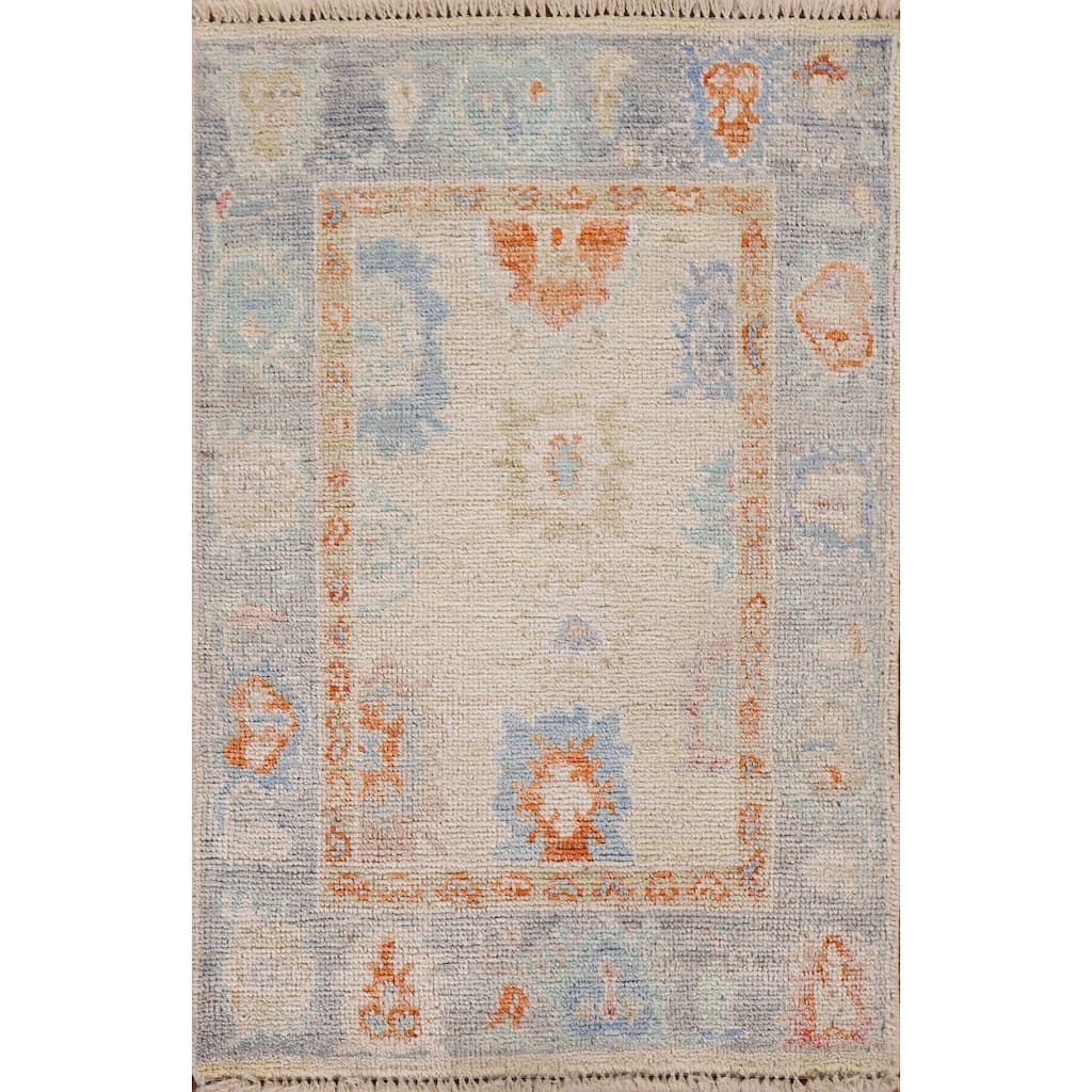 Hand Knotted Oriental 100% Wool Carpet Transitional Floral Beige & Ivories Oushak Area Rug - 2' 11'' X 2' 0''