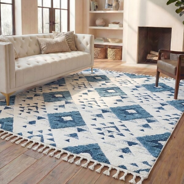 SAFAVIEH Moroccan Tassel Shag Kobi 2-inch Thick Rug - On Sale