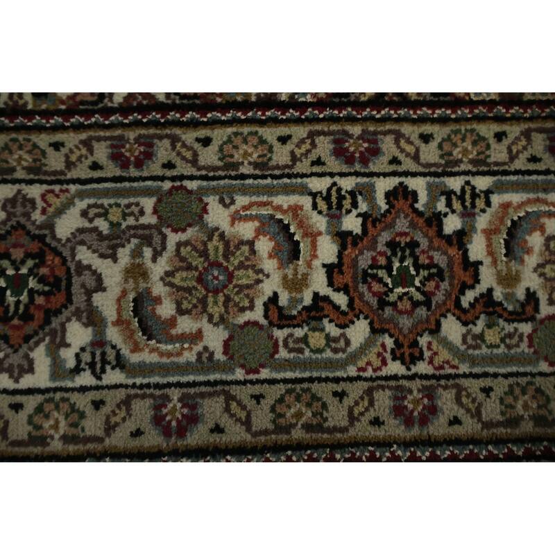 Hand Knotted Oriental 100% Wool Carpet Traditional Floral Beige & Ivories Tabriz-Mahi Area Rug - 6' 7'' X 5' 0''