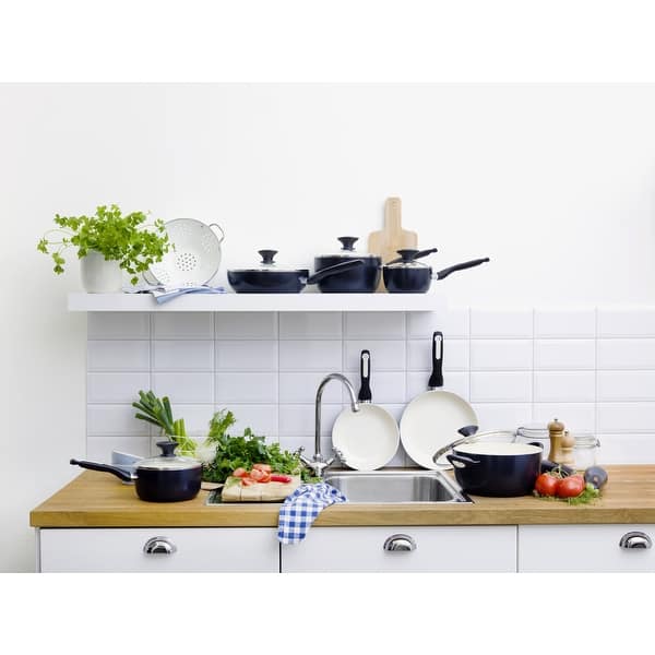 https://ak1.ostkcdn.com/images/products/is/images/direct/1a33bdf09f8bd5ecf9bc7aa829572c083583056b/GreenPan%E2%84%A2-Rio-Ceramic-Nonstick-12-Piece-Cookware-Set.jpg?impolicy=medium