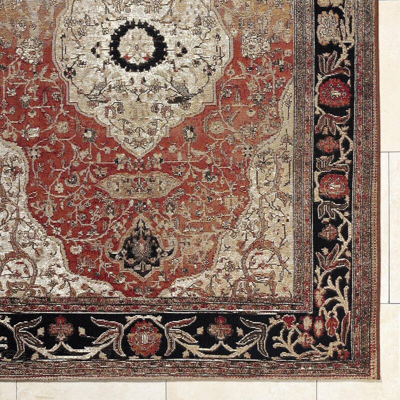 Livabliss Warsaw Traditional Indoor / Outdoor Area Rug