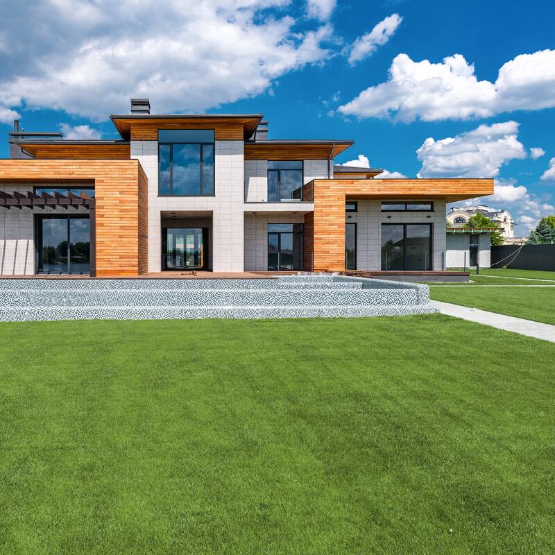 Eco-Luxe Synthetic Lawn: Lush, Low-Maintenance, Available in Various Dimensions