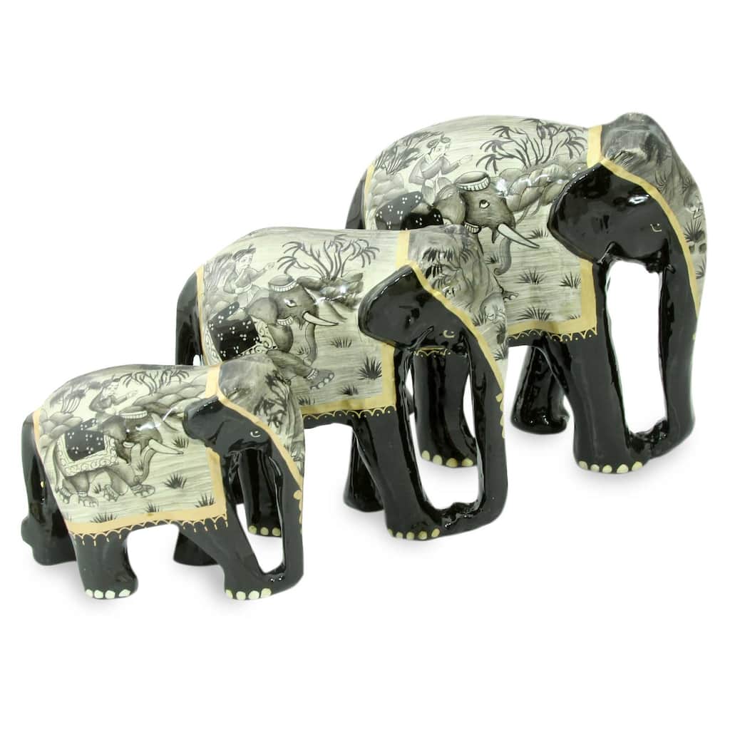 Handmade Grey Elephant Trio (set of 3) Lacquered wood sculptures (India) - 23 x 22 x 16