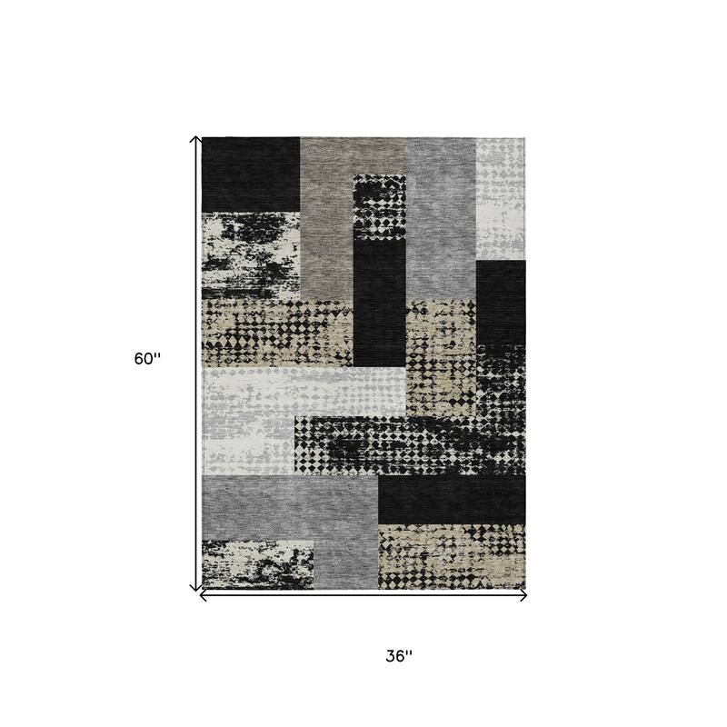 HomeRoots Geometric Transitional Rectangle Outdoor Rug