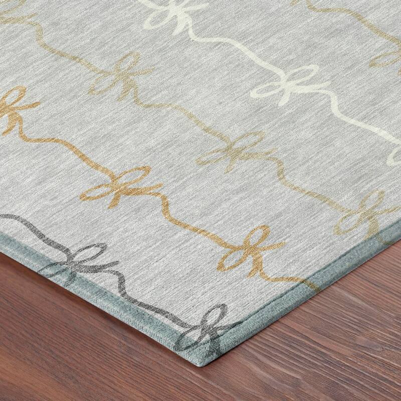 Machine Washable Indoor/ Outdoor Modern Bow Stripe Chantille Rug